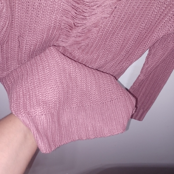 Mauve Trendy Distressed Sweater - W Sz Medium - Picture 8 of 8